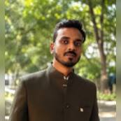 डॉक्टर हिमांशु सिंह एक कुशल आयुर्वेद फिजिशियन और पंचकर्म विशेषज्ञ हैं। उनके पास इस क्षेत्र में लगभग 2 साल का अनुभव है, जिसमें उनकी इंटर्नशिप और प्रोफेशनल प्रैक्टिस शामिल है। वर्तमान में, डॉक्टर हिमांशु मऊ, उत्तर प्रदेश में 'श्री विश्वगोरक्ष आयुर्वेद एंड पंचकर्म क्लिनिक' में बतौर डॉक्टर कार्यरत हैं। डॉक्टर हिमांशु की मुख्य विशेषज्ञ अग्नि और विद्ध कर्म में है, जिसमें वे एक आयुर्वेदिक चिकित्सक के तौर पर अपनी सेवाएं दे रहे हैं। इसके अलावा उन्होंने इंदिरा गांधी गवर्नमेंट मेडिकल कॉलेज, नागपुर, प्राइमरी हेल्थ सेंटर, टकलघाट और श्री आयुर्वेद महाविद्यालय, नागपुर में भी अपनी इंटर्नशिप पूरी की है। अलग-अलग जगह इंटर्नशिप प्रैक्टिस करके उन्होंने आयुर्वेद से जुड़े कई महत्वपूर्ण अनुभव प्राप्त किए। उन्होंने महाराष्ट्र यूनिवर्सिटी ऑफ हेल्थ साइंसेज, नासिक से बैचलर ऑफ आयुर्वेदिक मेडिसिन एंड सर्जरी (BAMS) की डिग्री प्राप्त की है।