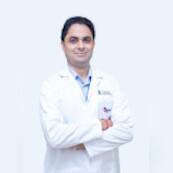 डॉक्टर आशुतोष सिंह, MPT (ऑर्थोपेडिक्स और स्पोर्ट्स फिजियोथेरेपी), नारायण हेल्थ में फिजियोथेरेपी डिपार्टमेंट के हेड हैं। उन्होंने राजीव गांधी यूनिवर्सिटी ऑफ हेल्थ साइंसेज (RGUHS), बेंगलुरु से ऑर्थोपेडिक्स और स्पोर्ट्स फिजियोथेरेपी में मास्टर ऑफ फिजियोथेरेपी (MPT) की डिग्री पूरी की है। फिजियोथेरेपी और रिहैबिलिटेशन में 15 साल से ज्यादा के अनुभव के साथ, वे ऑर्थोपेडिक रिहैबिलिटेशन, स्पोर्ट्स इंजरी मैनेजमेंट, मस्कुलोस्केलेटल डिसऑर्डर, पोस्ट-ऑपरेटिव रिकवरी और फंक्शनल रेस्टोरेशन में स्पेशलिस्ट हैं। उन्हें एथलीटों के असेसमेंट, ट्रीटमेंट और रिहैबिलिटेशन में बहुत ज्यादा एक्सपर्टीज है, जिसमें चोट से बचाव, परफॉर्मेंस को बेहतर बनाने और सबूतों के आधार पर खेल में वापसी के प्रोग्राम पर फोकस है। अपने पूरे करियर में उन्होंने पेशेंट-सेंटर्ड रिहैबिलिटेशन प्रोटोकॉल डेवलप करने और अलग-अलग पेशेंट पॉपुलेशन में क्लिनिकल नतीजों को बेहतर बनाने में अहम भूमिका निभाई है। एक क्लिनिकल लीडर के तौर पर, वे रिहैबिलिटेशन साइंसेज को आगे बढ़ाने, मल्टीडिसिप्लिनरी केयर को बढ़ावा देने के लिए कमिटेड हैं।