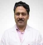 डॉ. पवन गोयल के पास मेडिसिन के क्षेत्र में 32 साल से ज्यादा का अनुभव है। उन्होंने अपना एमबीबीएस और एमडी बीकानेर के एस.पी. मेडिकल कॉलेज से किया है। इसके बाद उन्होंने नई दिल्ली के सेंट स्टीफन हॉस्पिटल और हिंदूराव हॉस्पिटल में सीनियर रेजिडेंट के तौर पर काम किया। डॉ. पवन गोयल जयपुर गोल्डन हॉस्पिटल, सरोज हॉस्पिटल और एमएमजे हॉस्पिटल, नई दिल्ली में भी अपनी सेवाएं दे चुके हैं।

डॉ. गोयल ने 50 से ज्यादा राष्ट्रीय और अंतरराष्ट्रीय कॉन्फ्रेंस में हिस्सा लिया है और कई सेमिनार, सीएमई और संगोष्ठियों में चेयरपर्सन या स्पीकर के तौर पर अपनी भूमिका निभाई है। वो पब्लिक लेक्चर्स और अवेयरनेस प्रोग्राम्स भी रेगुलरली ऑर्गनाइज़ करते हैं। साथ ही, डीएनबी (डिप्लोमेट ऑफ नेशनल बोर्ड) की पढ़ाई से जुड़े ट्रेनिंग प्रोग्राम्स में भी उनका एक्टिव रोल रहता है।