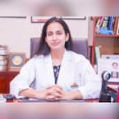 डॉ. मोहना चौहान एक प्रतिष्ठित त्वचा रोग विशेषज्ञ और त्वचा सर्जन (Dermatosurgeon) हैं। उन्हें इस क्षेत्र में 14 वर्षों का अनुभव है। इस समय वह प्रकाश हॉस्पिटल में निदेशक और स्किन स्पेशलिस्ट हैं। उन्होंने मौलाना आजाद मेडिकल कॉलेज से MBBS और लेडी हार्डिंग मेडिकल कॉलेज से त्वचा विज्ञान में MD की डिग्री प्राप्त की है। डॉ. मोहना बाल चिकित्सा त्वचाविज्ञान में विशेषज्ञ हैं।
