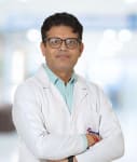 डॉ. अंशु काबरा एक कार्डियोलॉजिस्ट हैं, जो दिल की बीमारियों का इलाज करते हैं। उन्हें इस क्षेत्र में लगभग 8 वर्षों का अनुभव है। इस समय वह नारायणा हेल्थ में कार्डियोलॉजी-एडिशनल डायरेक्टर के रूप में कार्यरत हैं। उन्हें एनजाइना पेक्टोरिस, कोरोनरी हृदय रोग, आर्थ्रोस्क्लेरोसिस, मायोकार्डियल इन्फार्क्शन (दिल का दौरा) और हृदय प्रणाली के कई अन्य विकारों के निदान और उपचार का अनुभव है। उन्होंने कई हृदय और रक्त वाहिकाओं से जुड़े रोगों का सफलतापूर्वक इलाज किया है। उन्होंने एमबीबीएस, एमडी (जनरल मेडिसिन) और डीएम (कार्डियोलॉजी) की पढ़ाई की है।